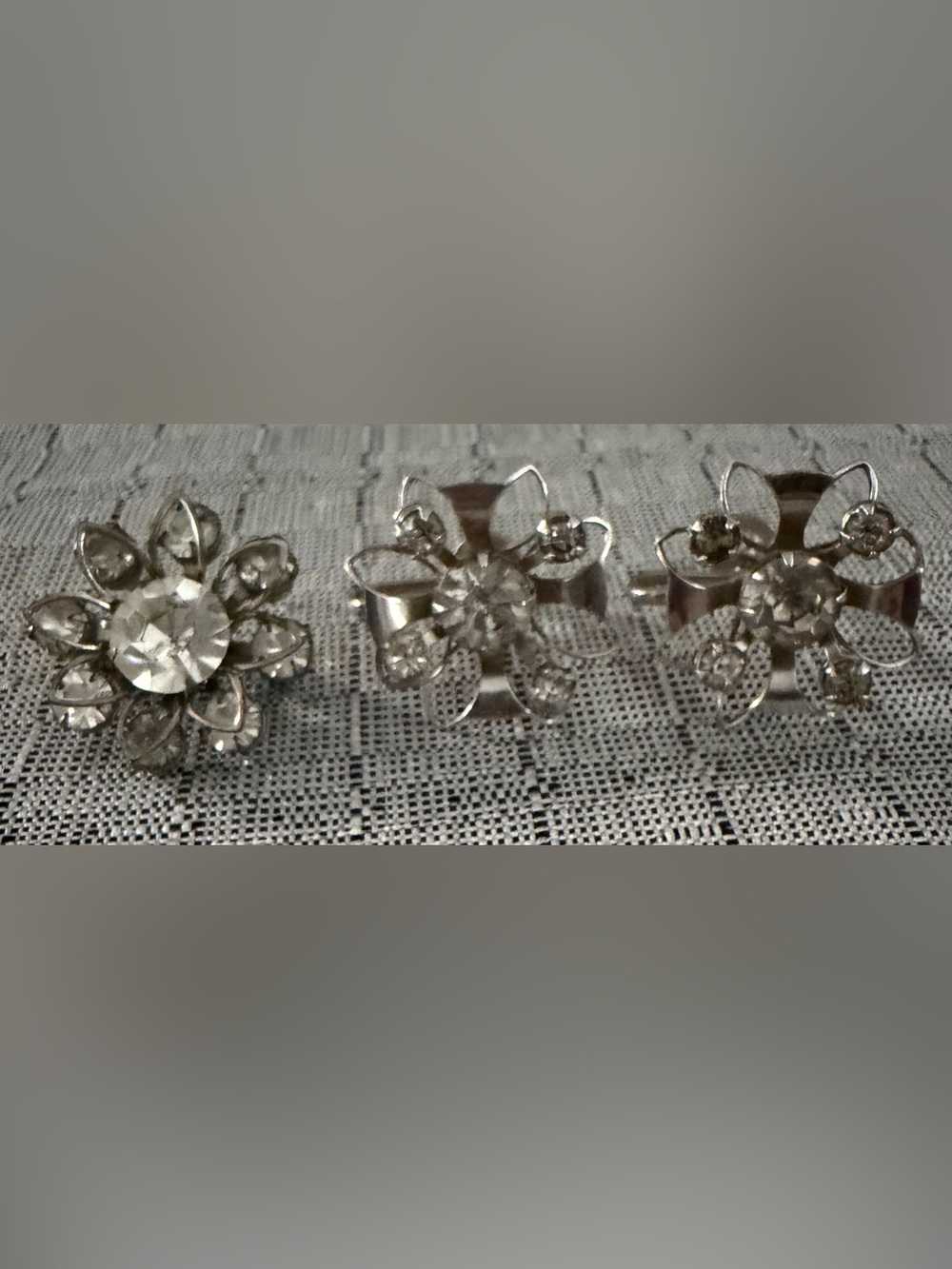 Vintage Bugbee & Niles 1940’s Screw back Earrings and Matching Brooch